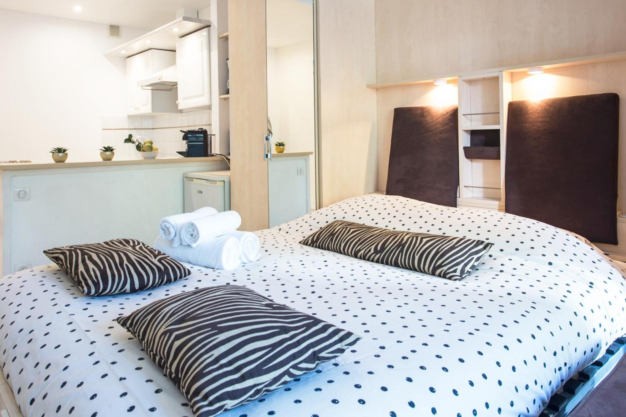 Cosy Studio - Residence Front De Mer - Menton Exteriér fotografie